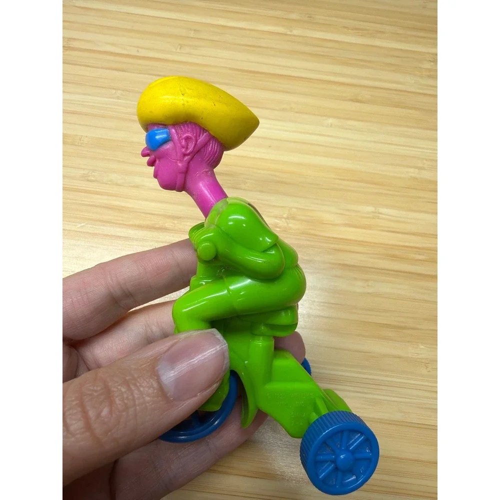 1995 Wendy's Bike Trax Bicycle Rider Toy Trike Figure Works Vintage